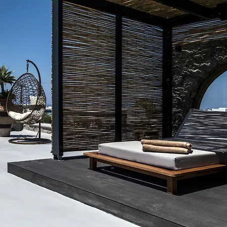 My Mykonos By Mr And Mrs White 4*