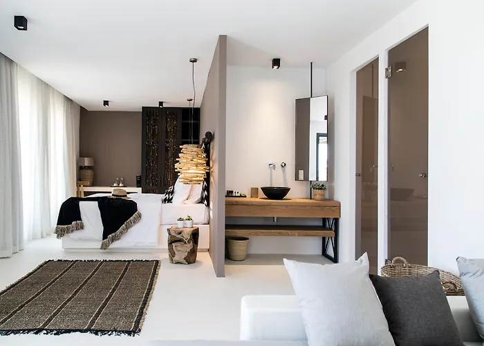 ماي مايكونوس Mykonos Town